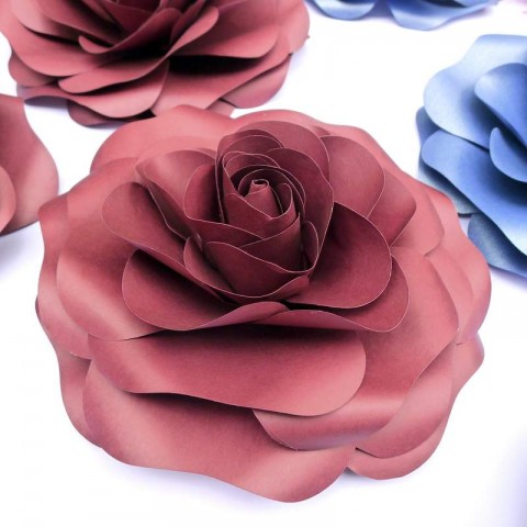 Бумажная роза для оформления "Марсала" 